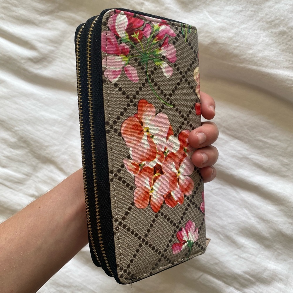Floral wallet